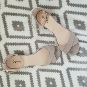 Francescas taupe heels